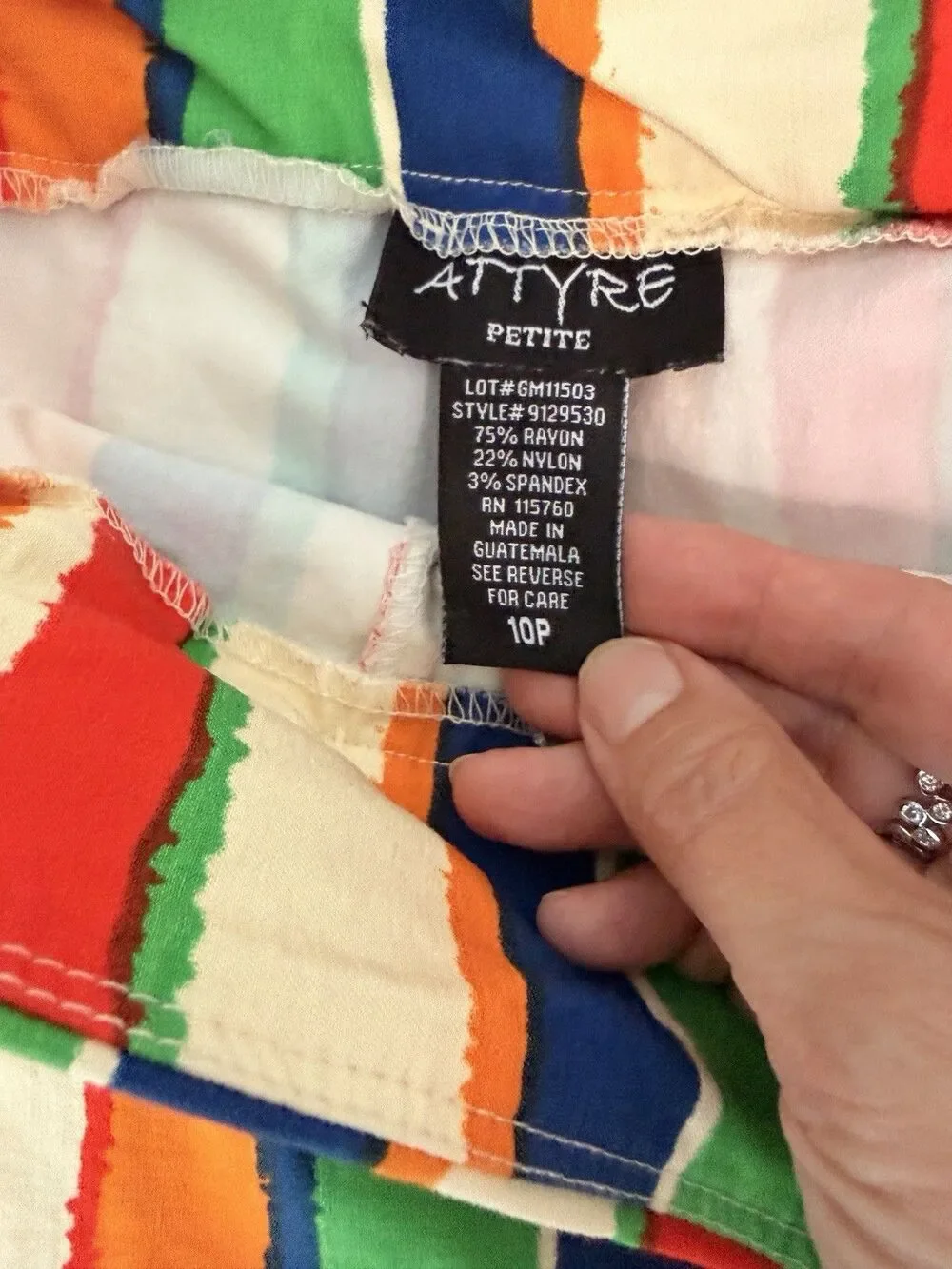Attyre Petite 10P Multicolor Striped Pull On Skort Golf Tennis Resort Stretch